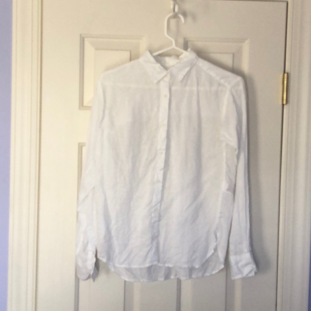 Uniqlo Linen Button down in white